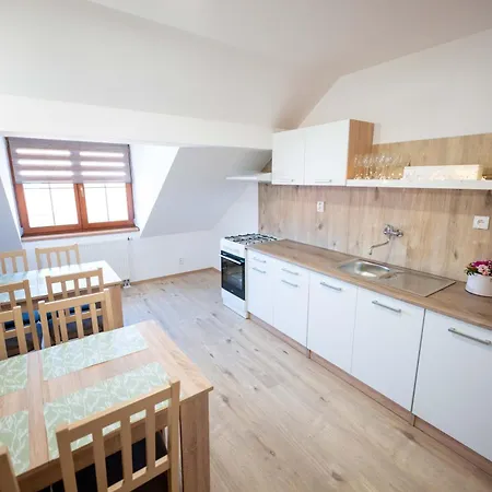 Papi Apartman Valtice Exterior photo